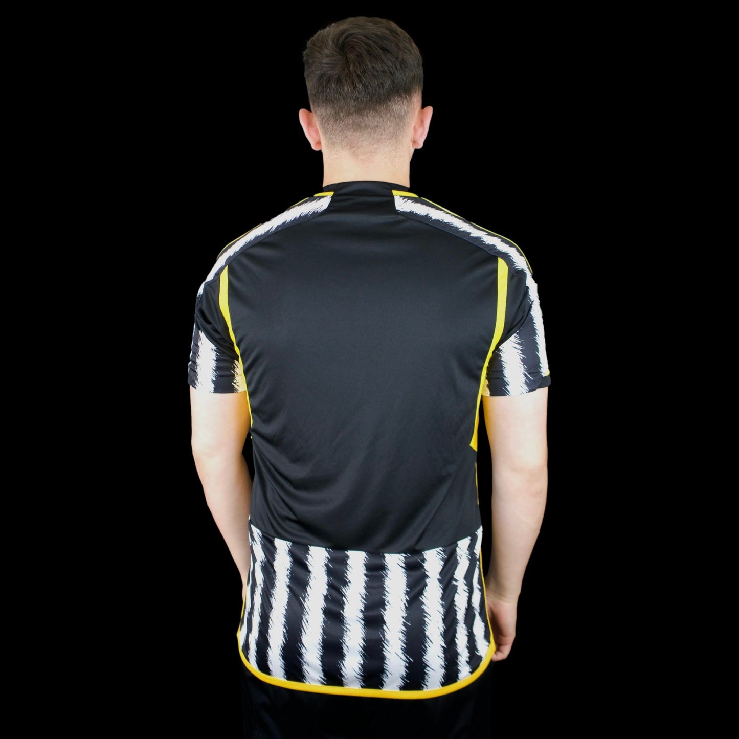 Juventus Turin - 2023-24 - Heim - L - adidas