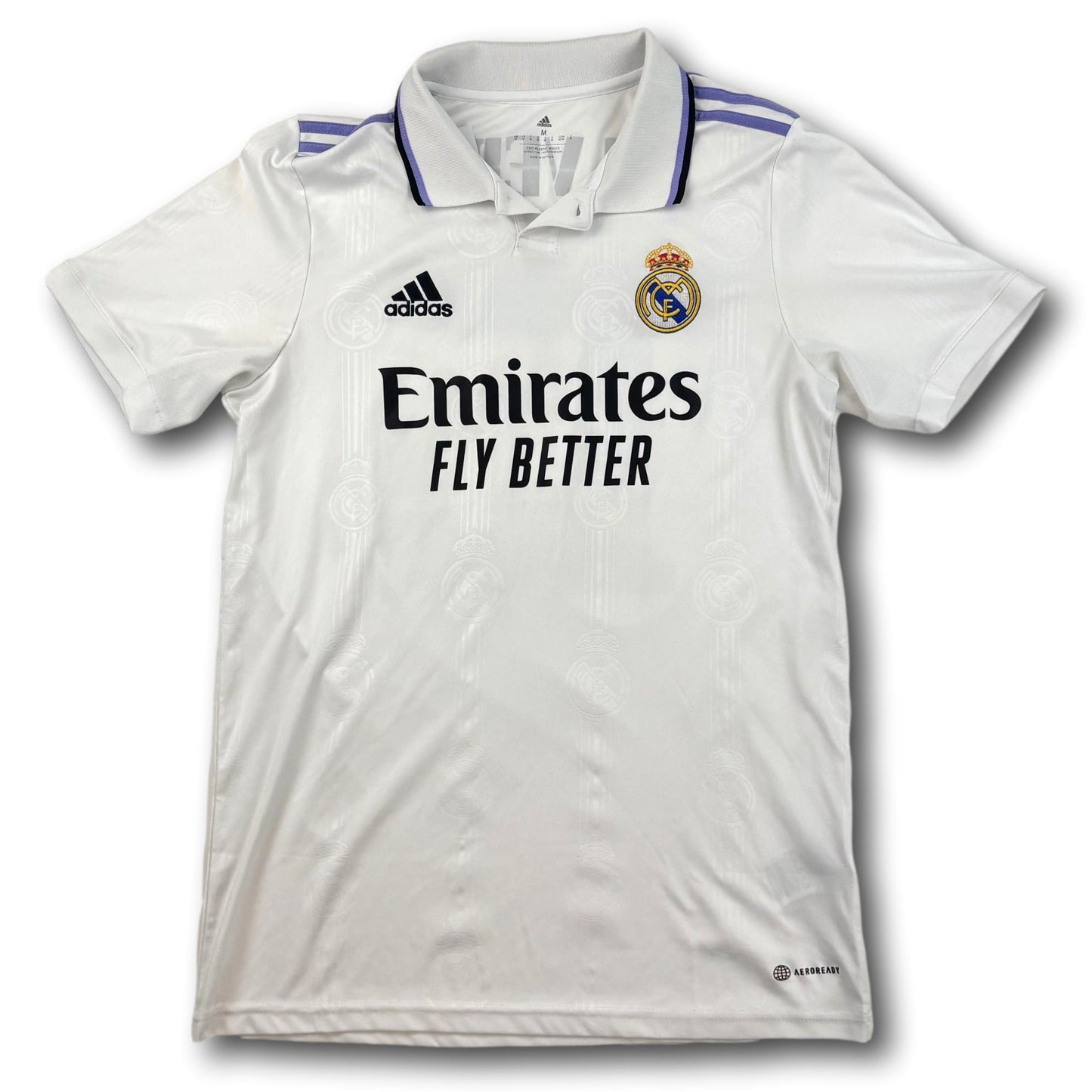 Real Madrid - 2022-23 - Home - M - adidas - Valverde #15