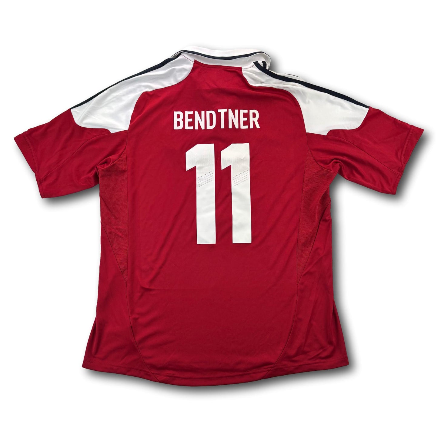 Denmark - 2012-13 - Home - XL - adidas - Bendtner #11