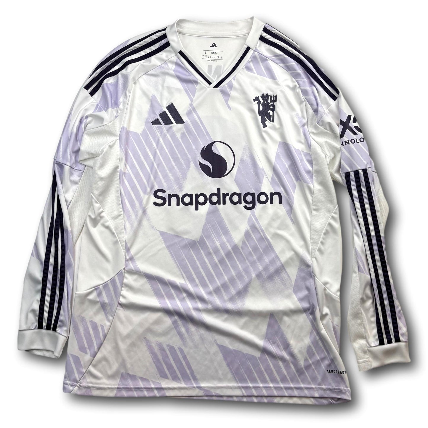 Manchester United - 2025-26 - Auswärts - L - adidas - B. Fernandes #8