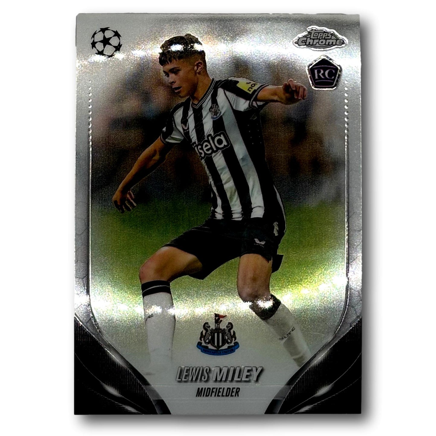 Topps Chrome 2023/24 - Carte de recrue / Milieu de terrain - Lewis Miley