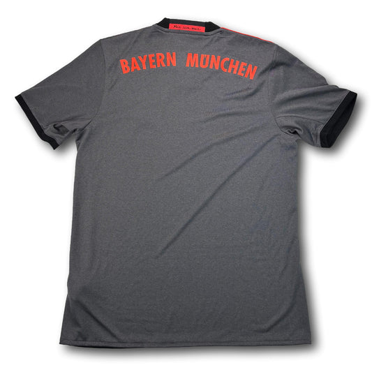 FC Bayern München - 2016-17 - Auswärts - M - adidas