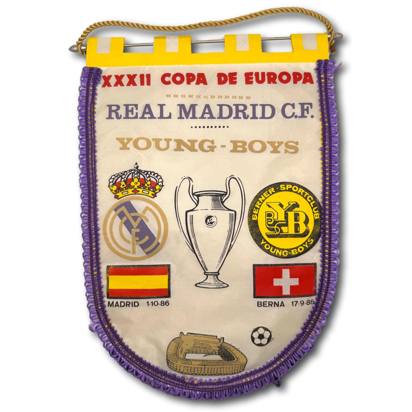 Coupe d'Europe - Real Madrid contre BSC Young Boys - 1986 - Fanion