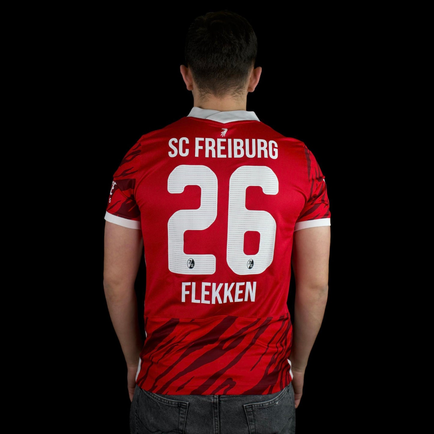 SC Freiburg - 2021-22 - Heim - L - Nike - Flekken #26