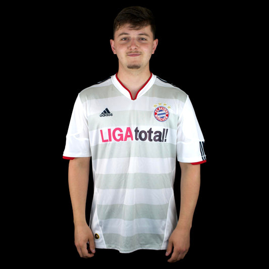 FC Bayern München -2010-11 - Auswärts - XL - adidas