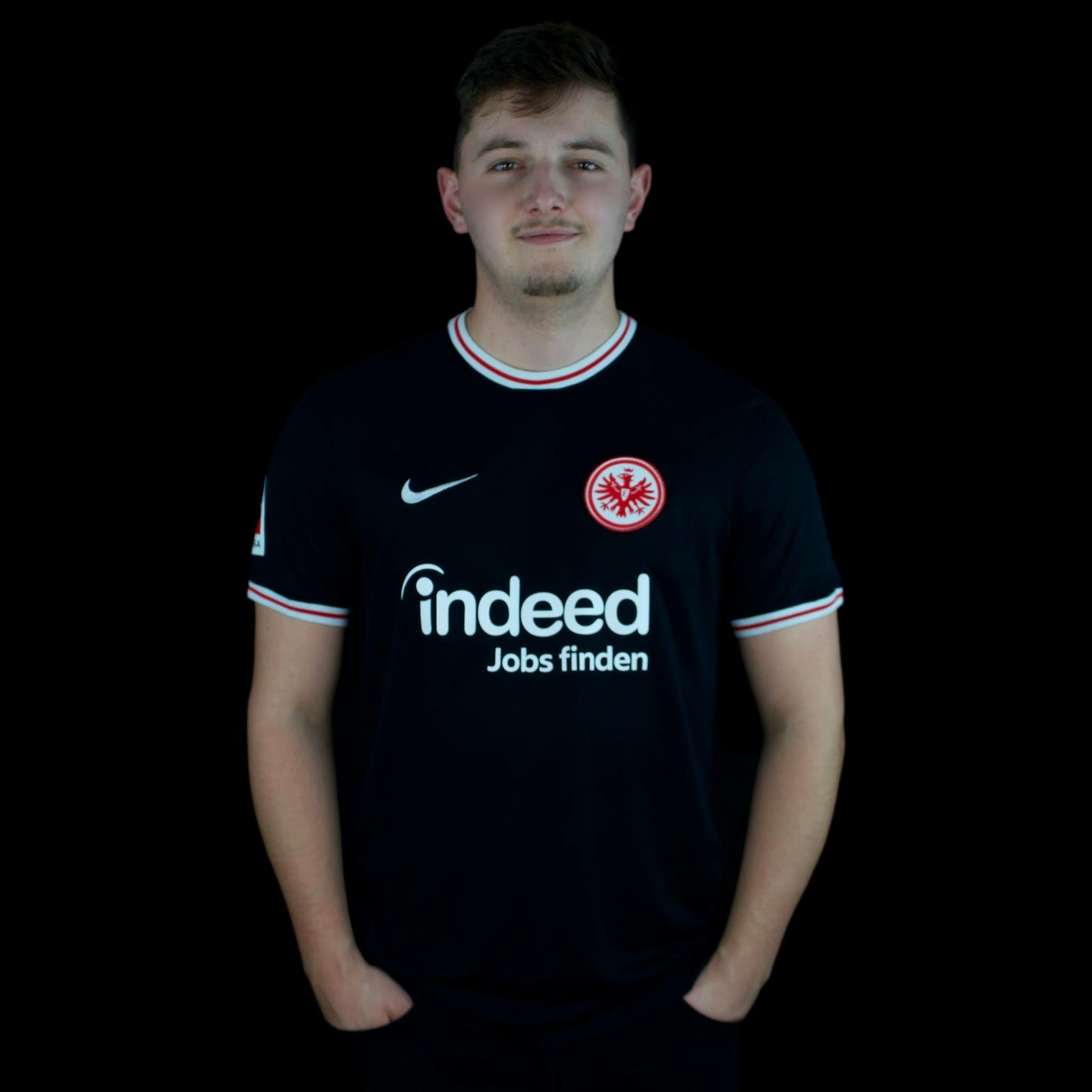 Eintracht Frankfurt - 2023-24 - Auswärts - L - Nike - Trapp #1