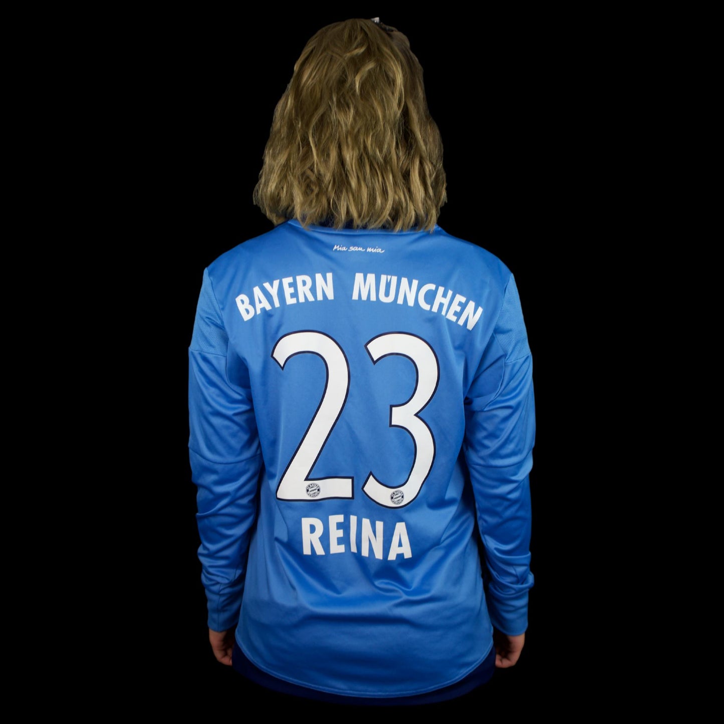 FC Bayern Munich - 2015-16 - Goalkeeper - 176 - adias - Reina #23