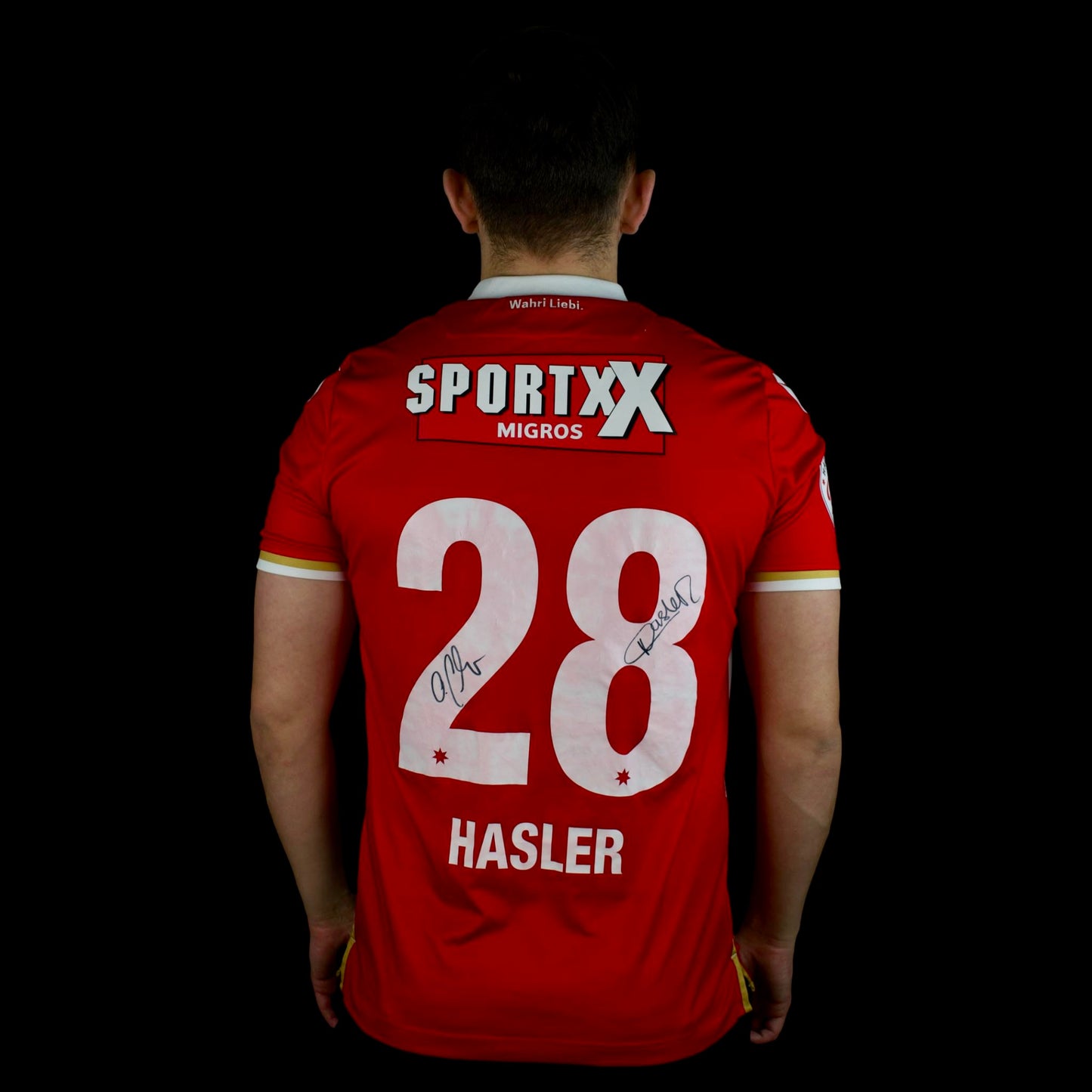 FC Thun - 2019-20 - Matchworn - Home - L - Macron - Hasler #28 - signed