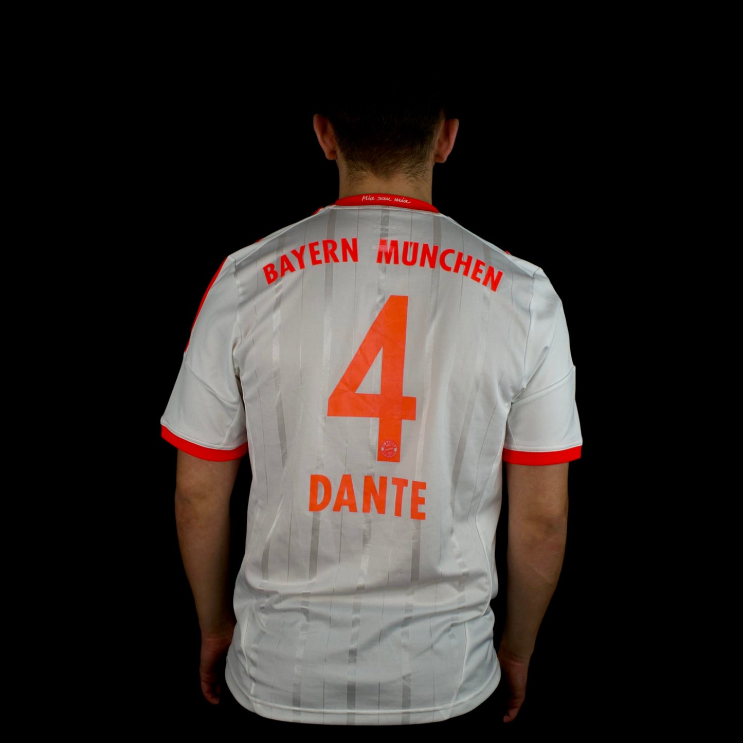 FC Bayern München - 2012-13 - Auswärts - L - adidas - Dante #4