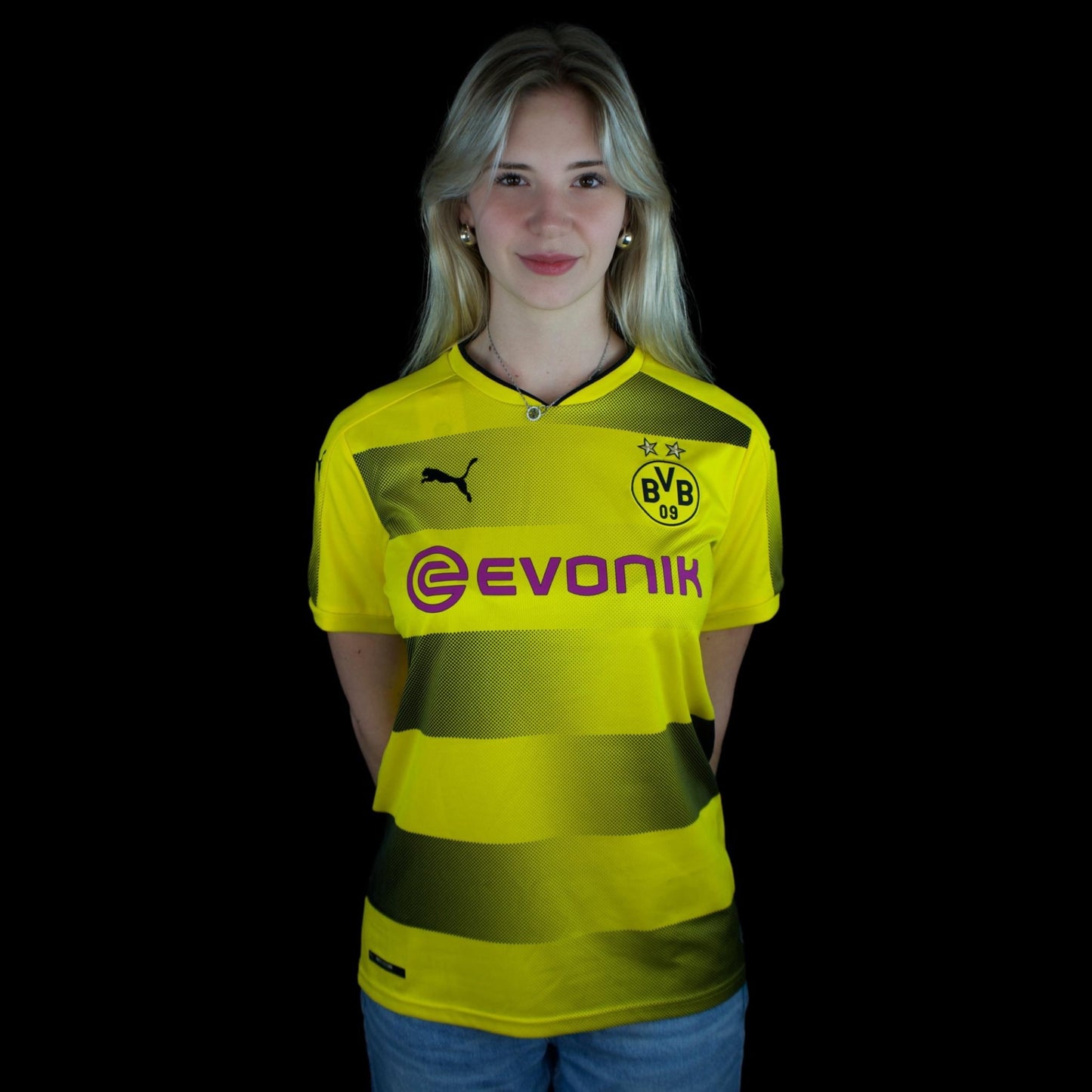 Borussia Dortmund - 2017-18 - Home - 176 - Puma - Castro #27