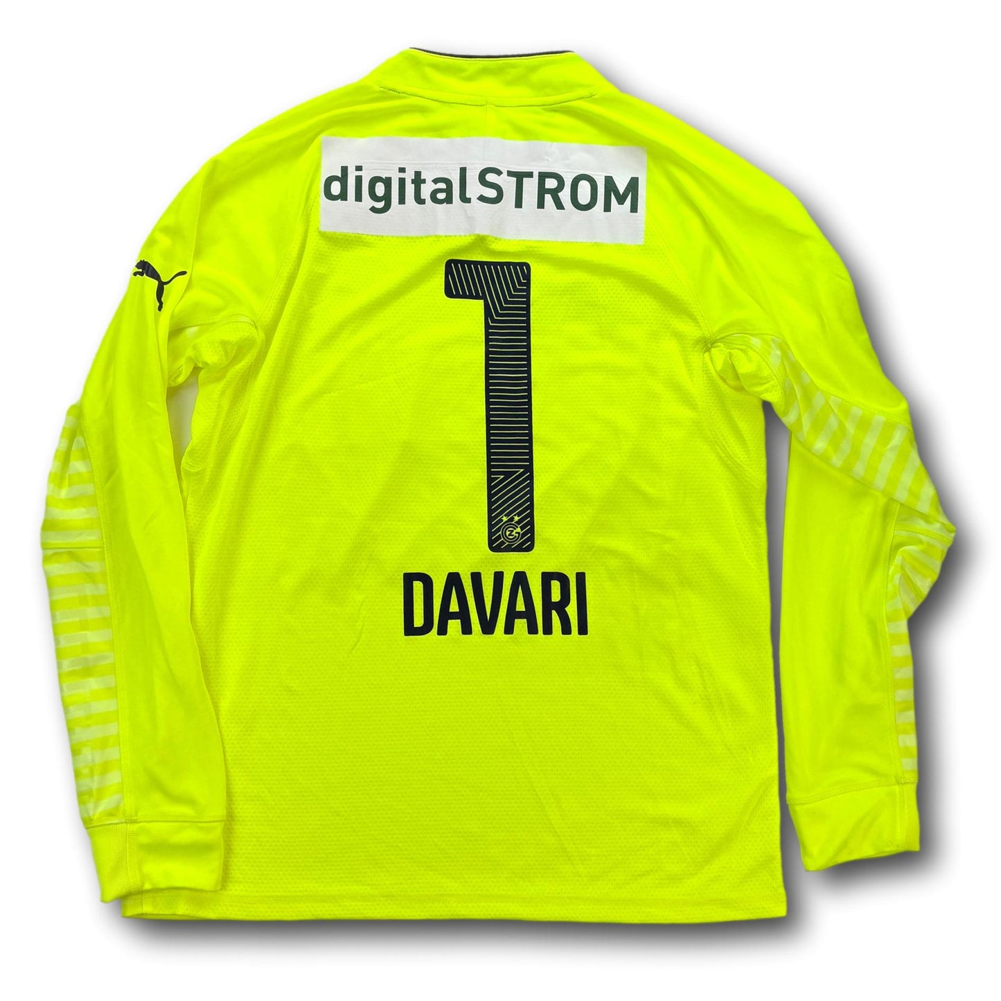 GC Zurich - 2014-15 - Goalkeeper - L - Puma - Davari #1