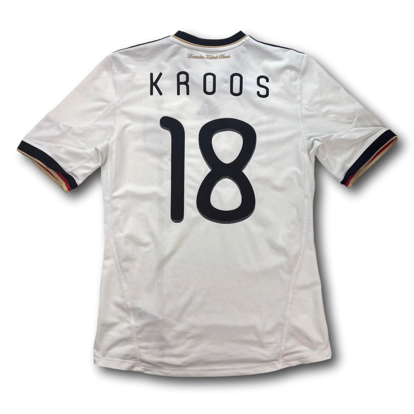 Germany - 2010-11 - Home - M - adidas - Kroos #18