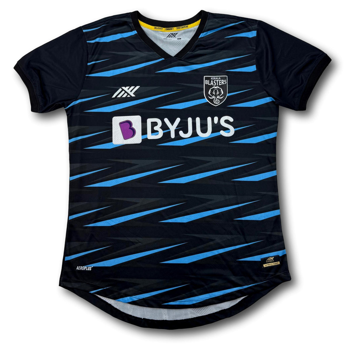 Kerala Blasters FC - 2021-22 - Auswärts - L - SIX5SIX