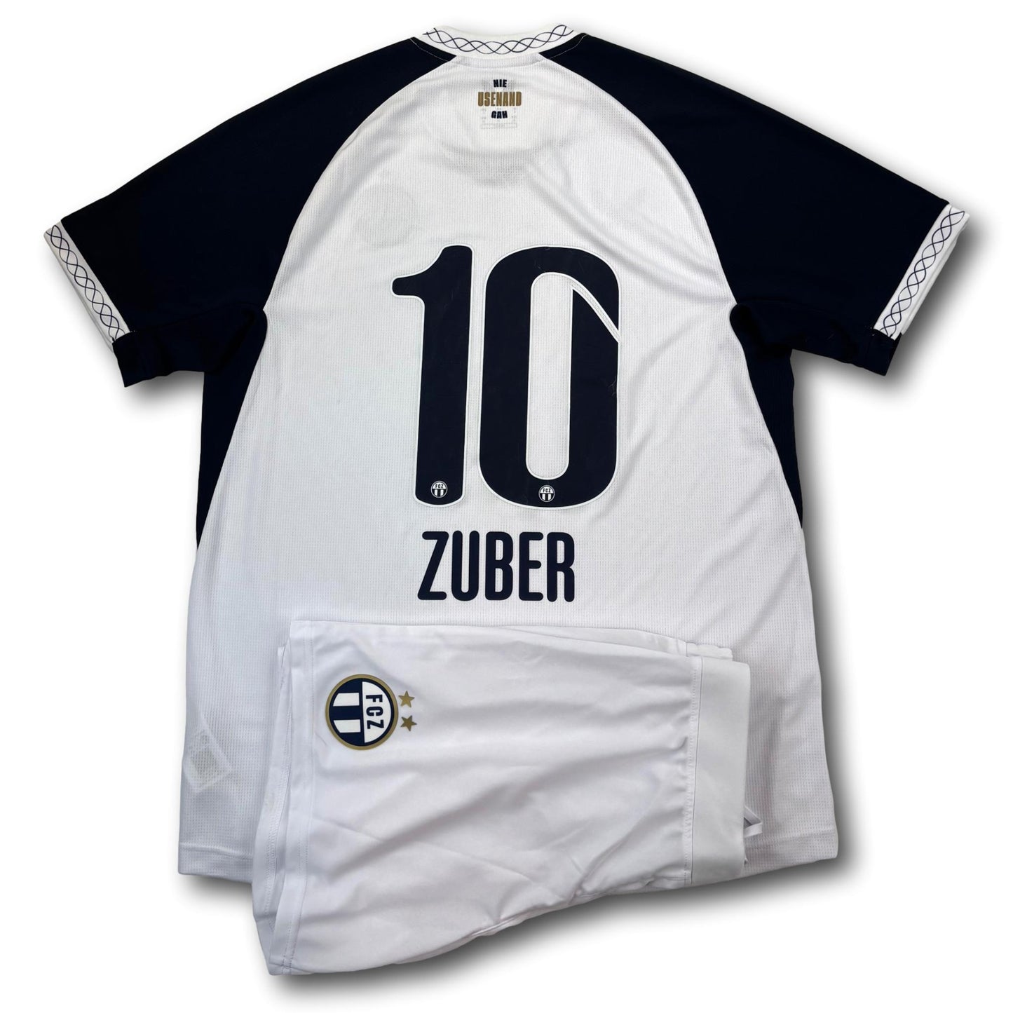 FC Zürich - 2025-26 - Domicile - L - Castore - Zuber #10 - short inclus