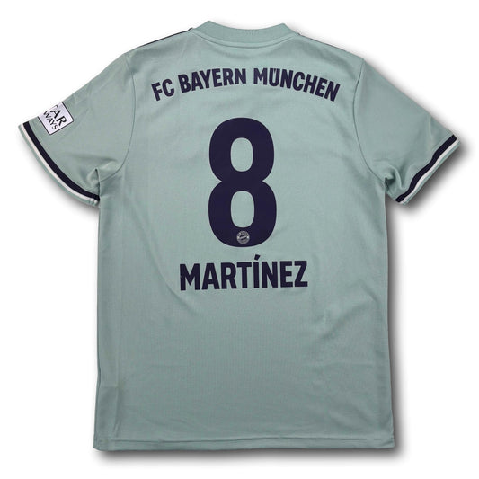 FC Bayern München - 2018-19 - Auswärts - M - adidas - Martínez #8