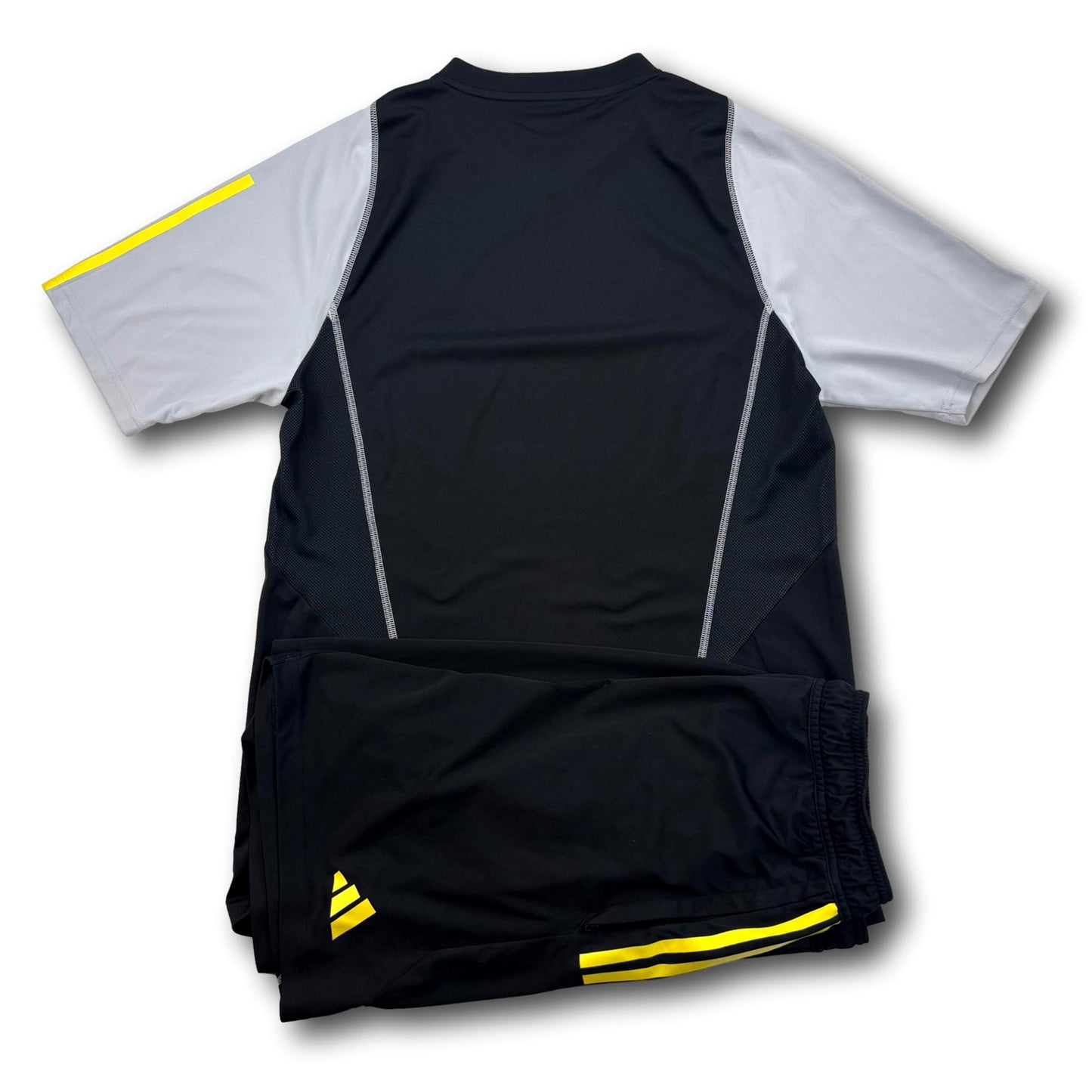 Servette Genève - 2023-24 - Entraînement - H - adidas - short inclus