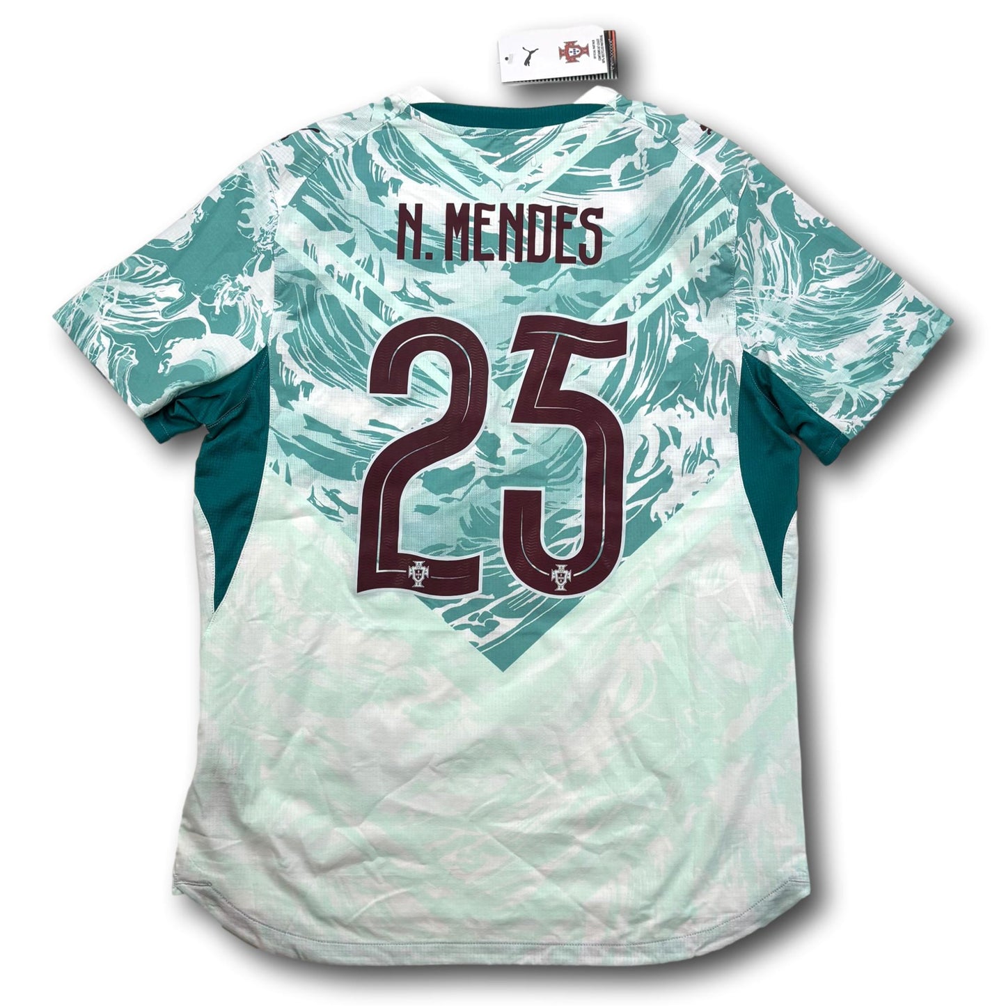 Portugal - 2026 - Authentique - Extérieur - H - Puma - N. Mendes #25