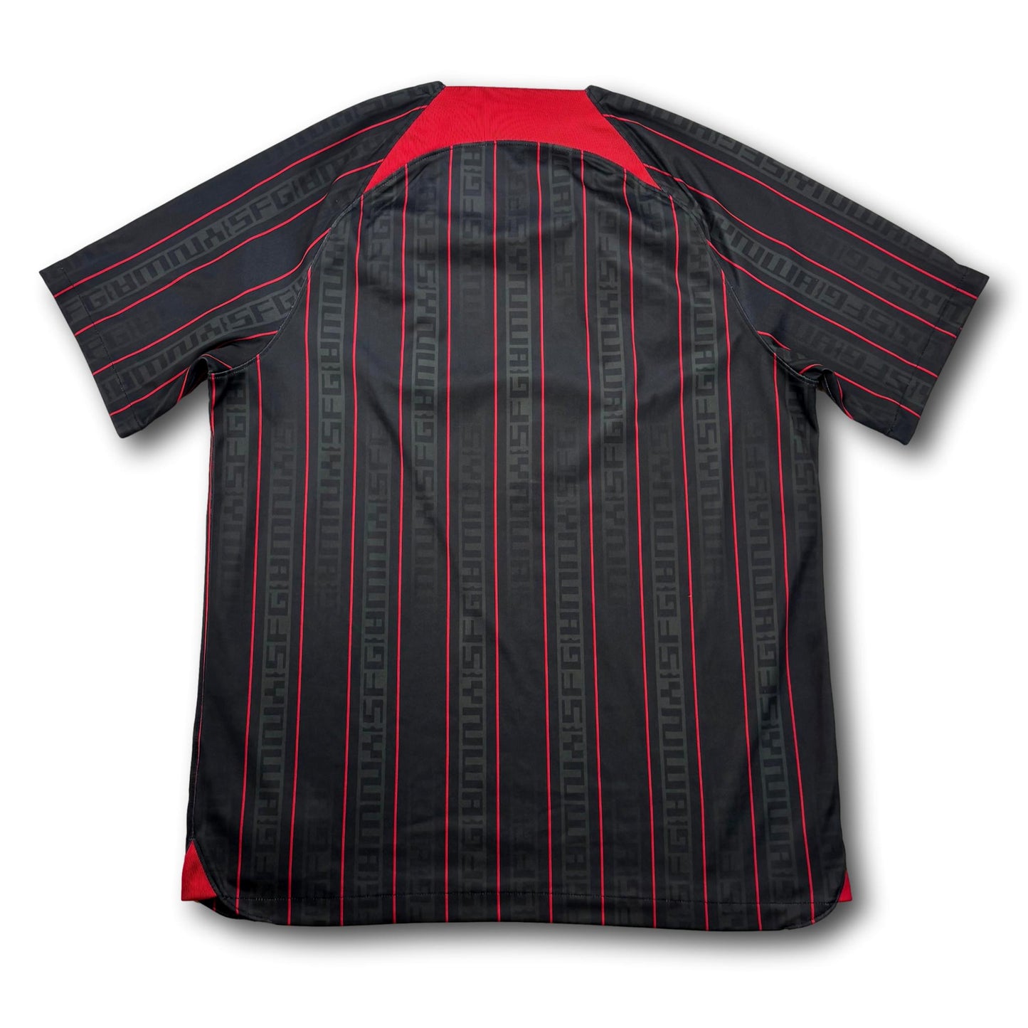 Liverpool FC x LeBron - 2023 - Special - L - Nike
