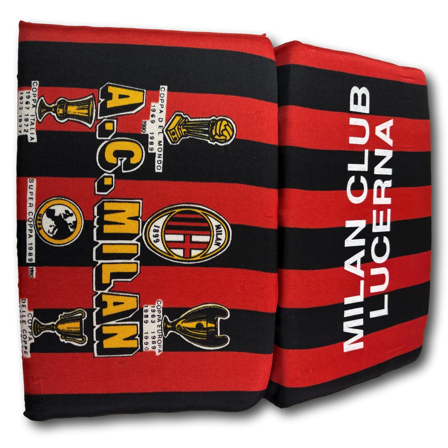 Coussin de siège du club de supporters de l'AC Milan à Lucerne
