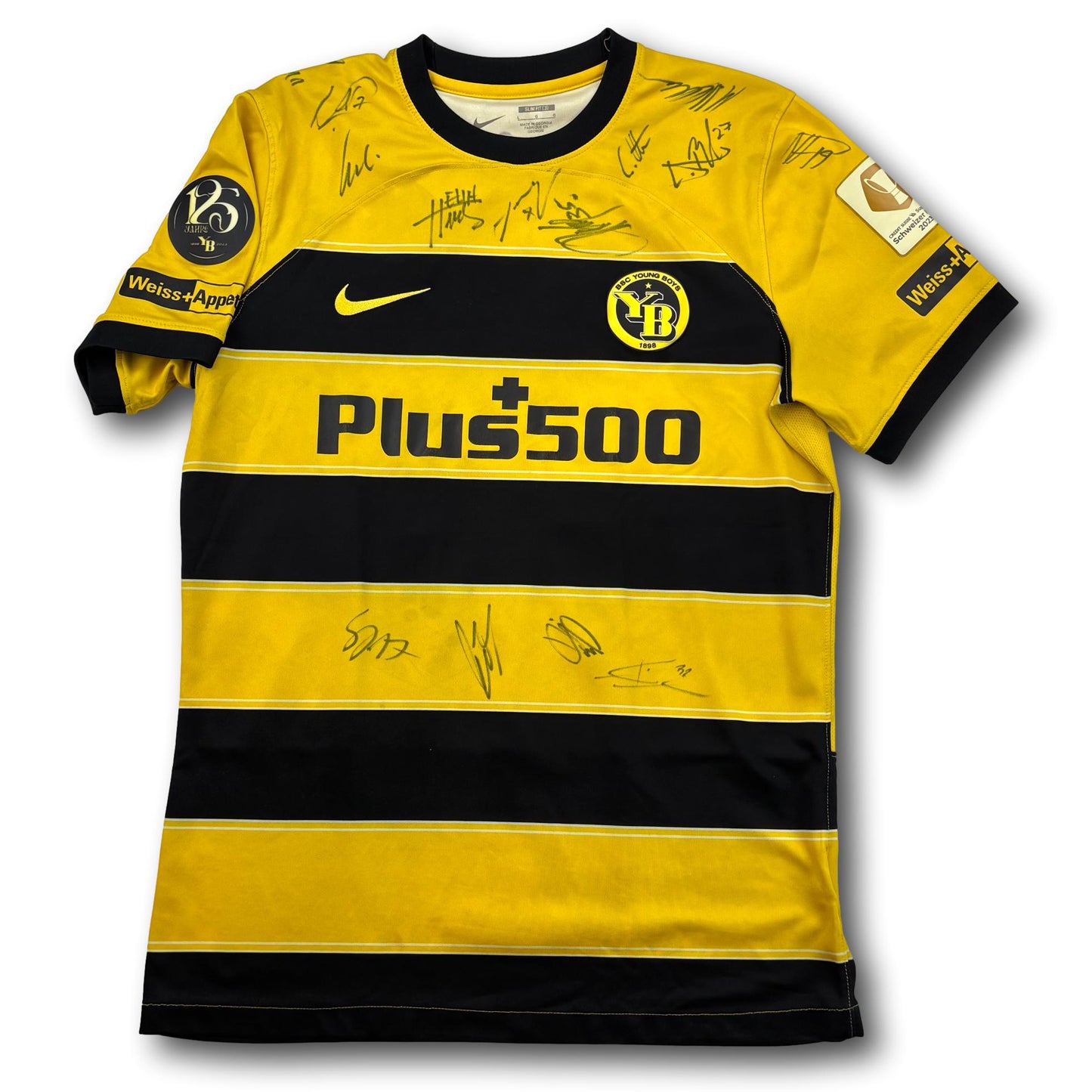 BSC Young Boys - 2023-24 - Domicile - L - Nike - Persson #19 - signé