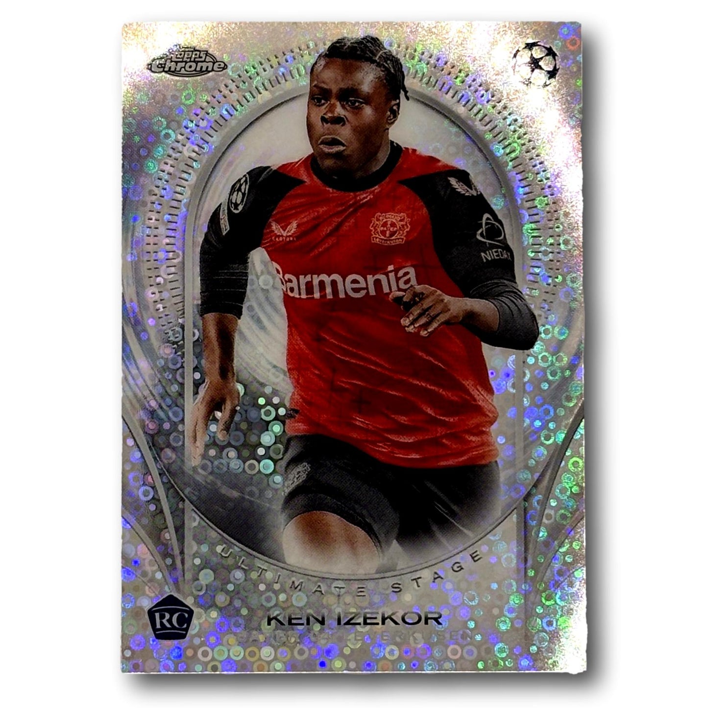 Topps Match Attax Chrome 2024/25 - Ultimate Stage / Carte de recrue - Ken Izekor