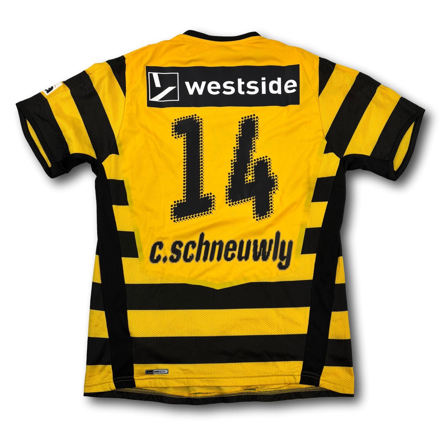 BSC Young Boys - 2008-10 - Maillot porté en match - Domicile - M - Puma - C. Schneuwly n° 14