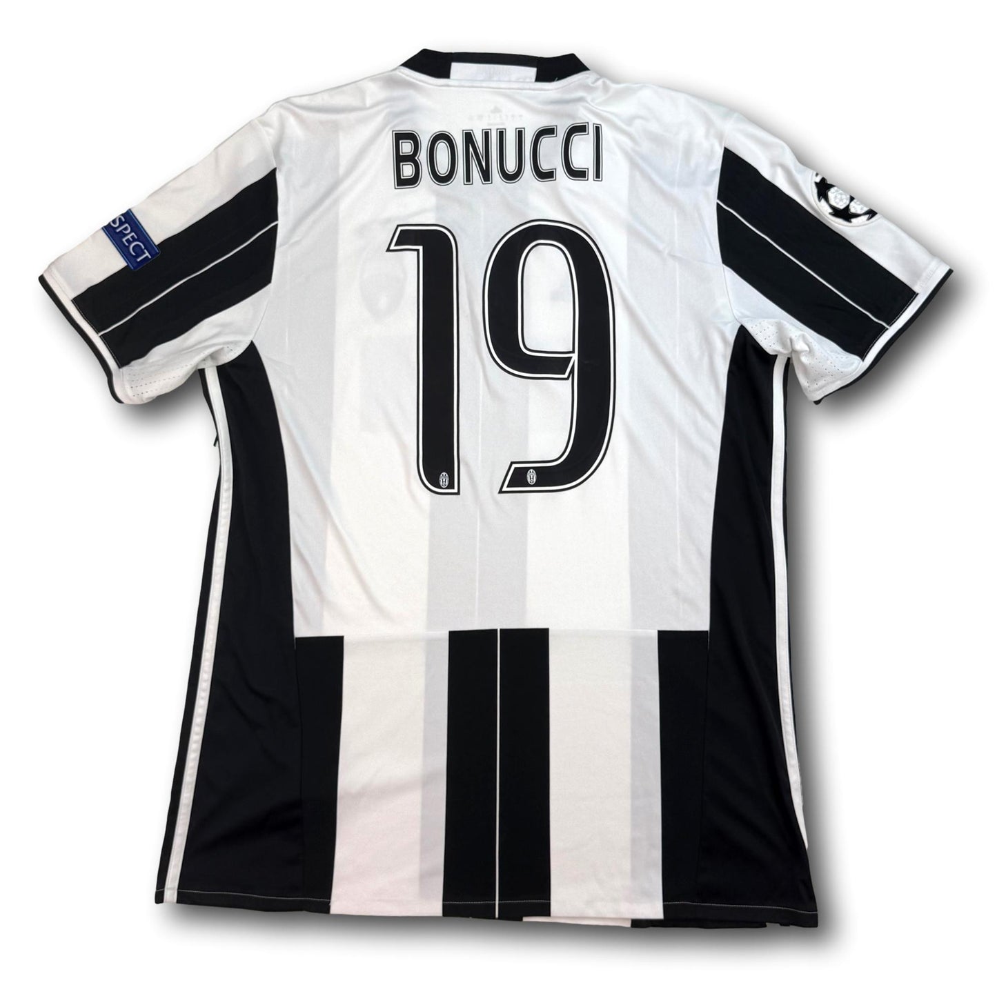 Juventus Turin - 2016-17 - Heim - L - adidas - Bonucci #19