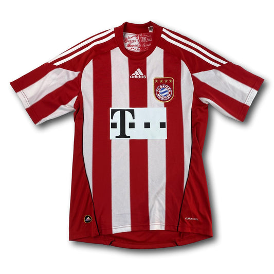 FC Bayern München - 2010-11 - Heim - S - adidas